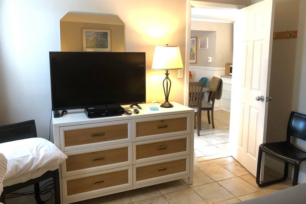 Photo of Bedroom in Westhampton