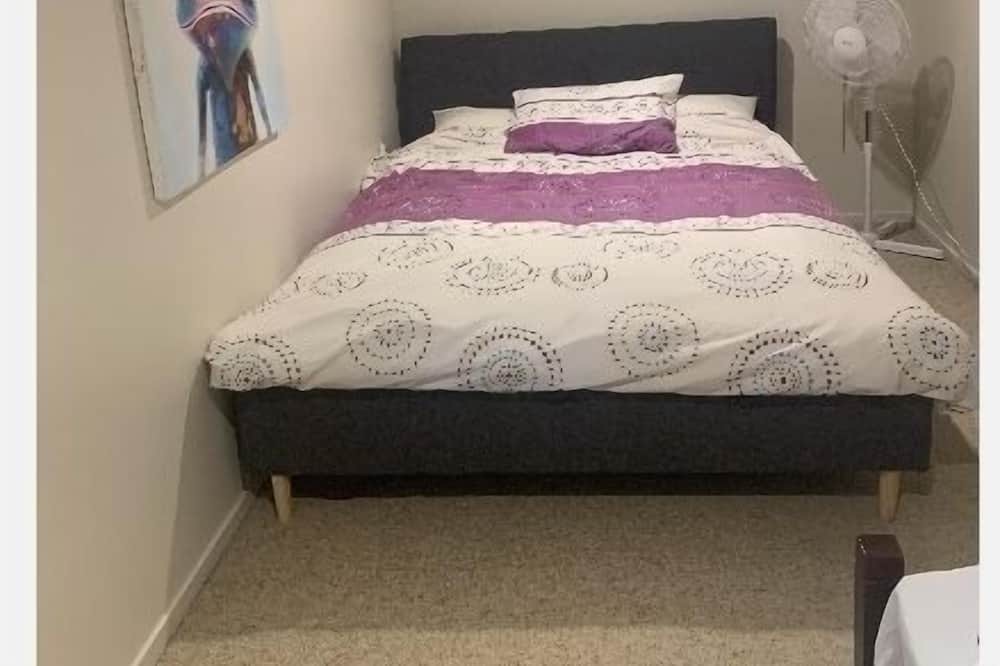 Photo of Bedroom in Pukenui