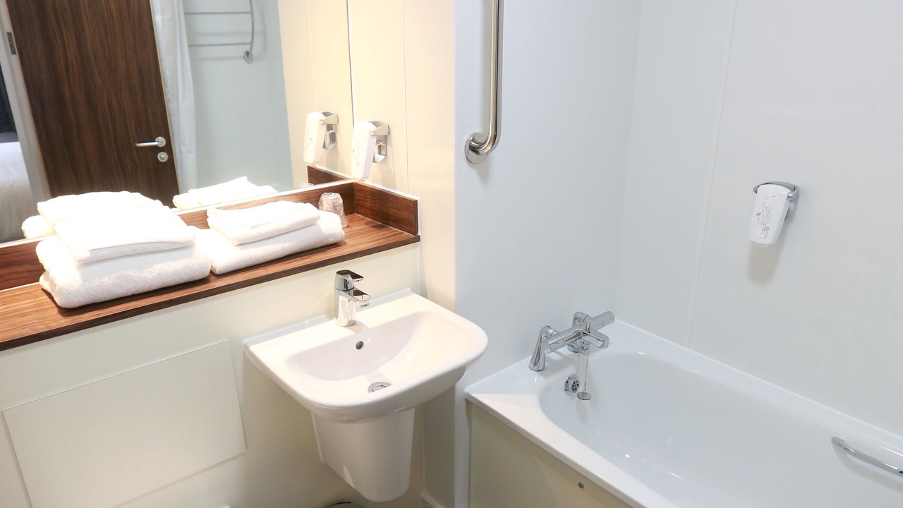 Photo of Bathroom in Saint Asaph