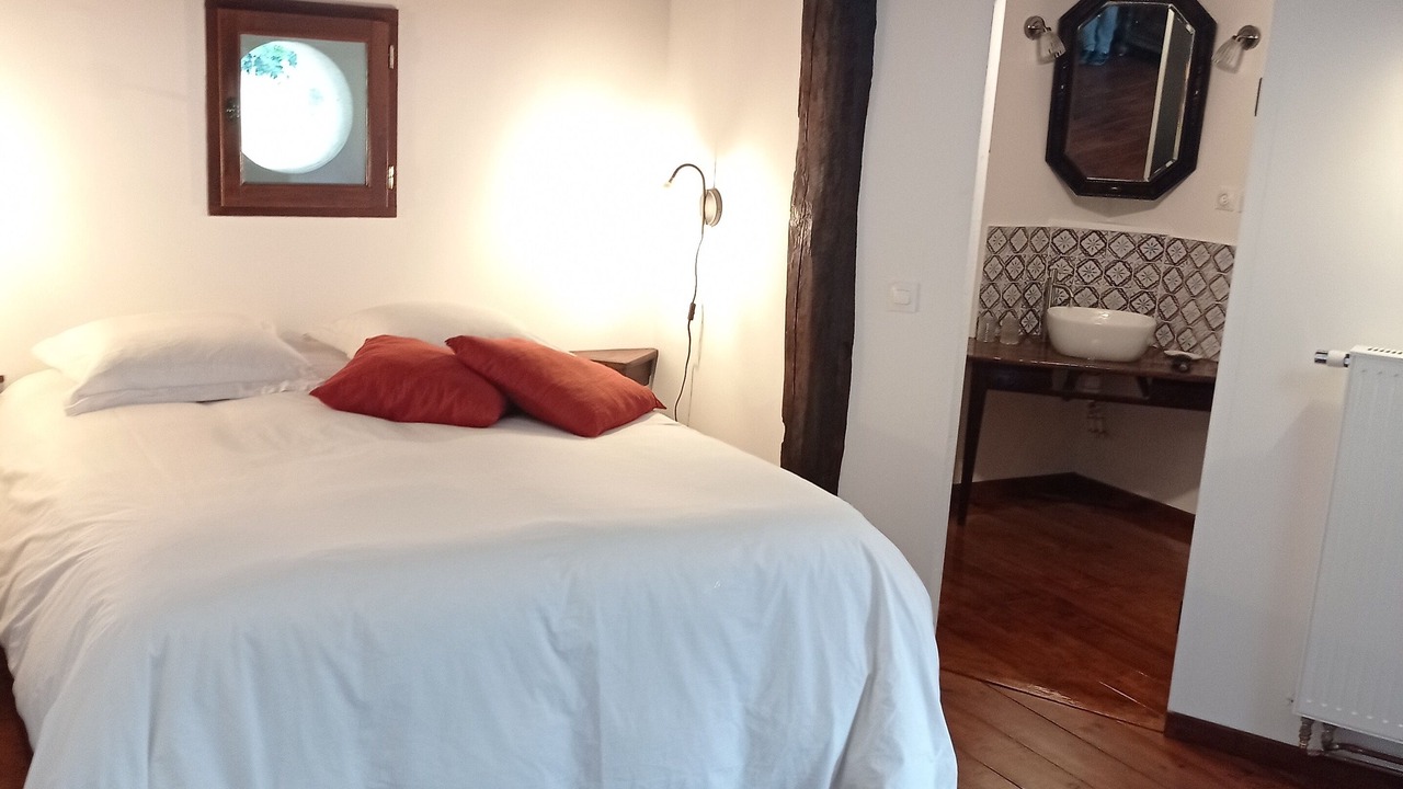 Photo of Bedroom in Verdilly