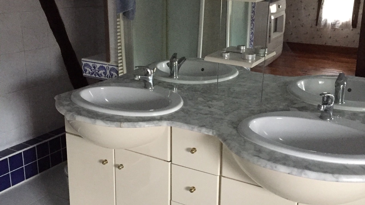 Photo of Bathroom in Verdilly