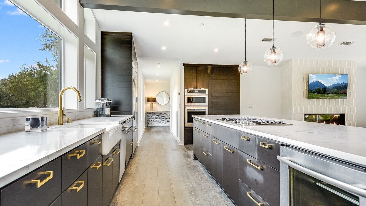Photo of Kitchen in Timberline Ridge