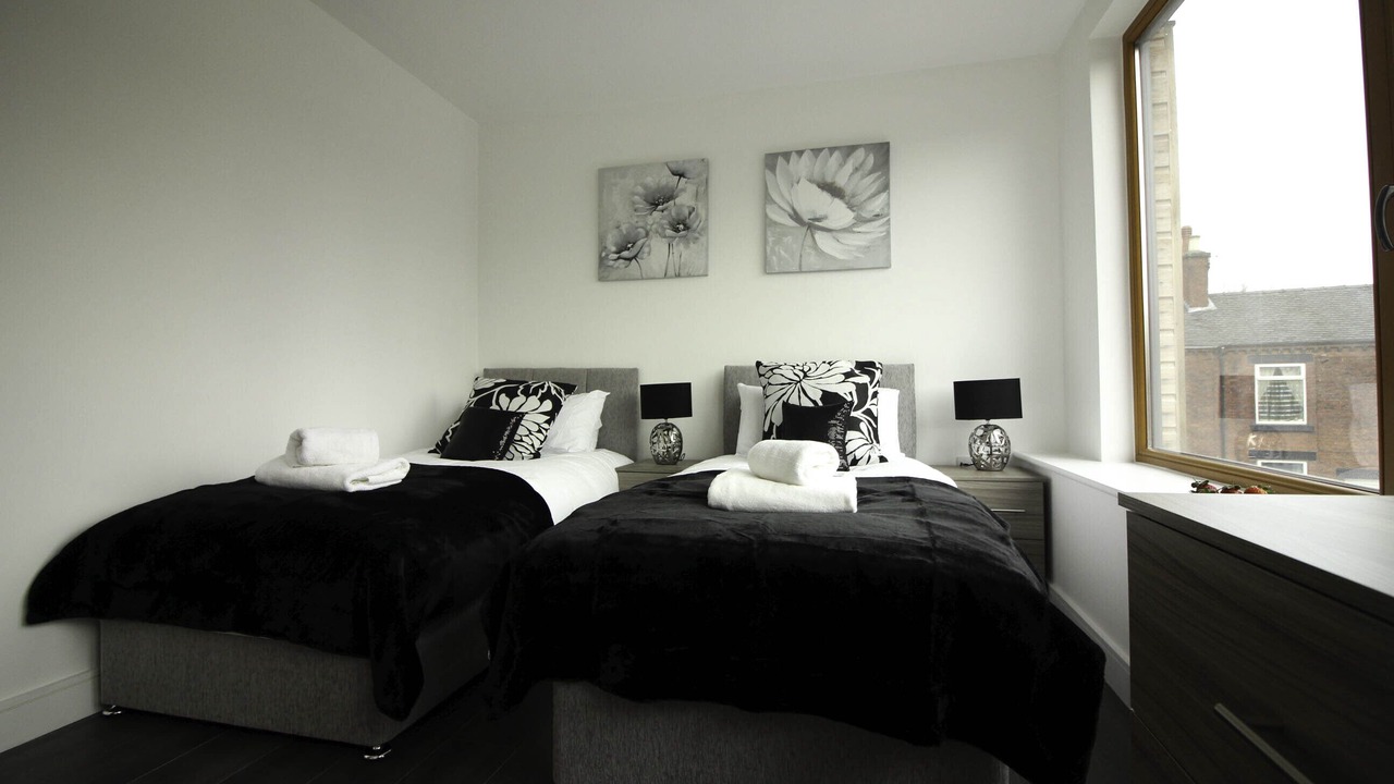 Photo of Others in Leek