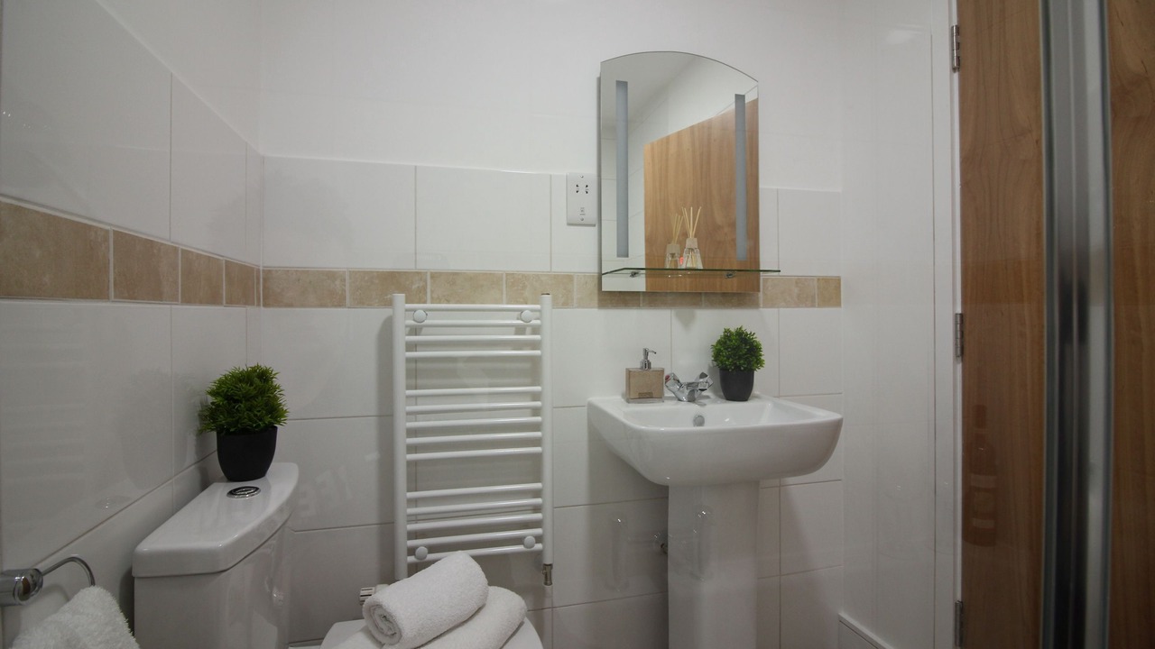 Photo of Others in Leek