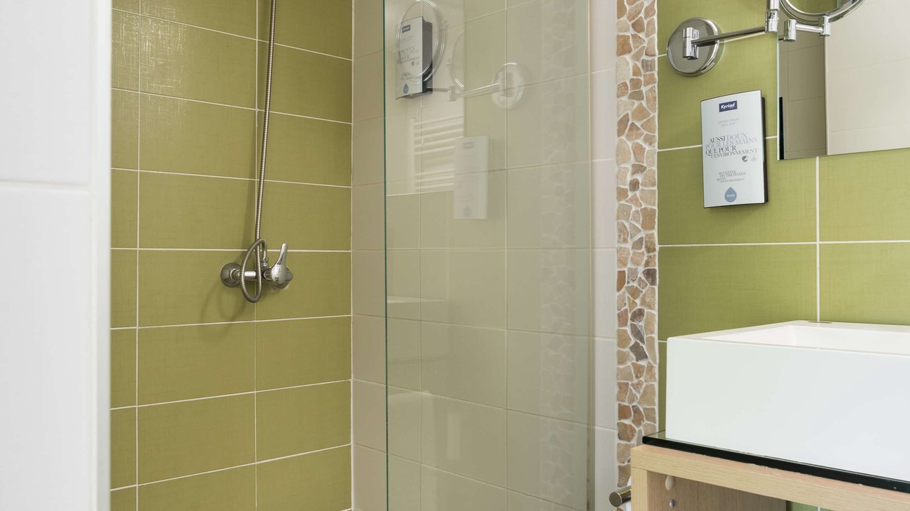 Photo of Bathroom in Chesnes