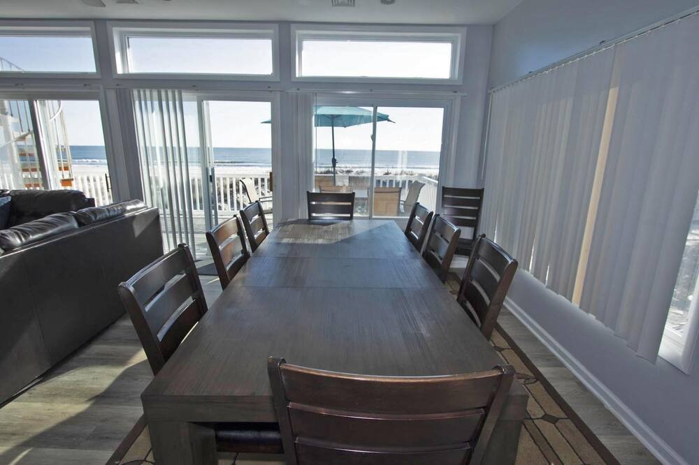 Photo of Others in Ship Bottom