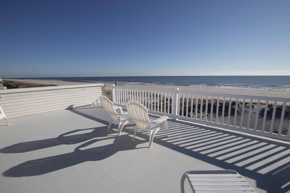 Photo of Patio Balcony in Ship Bottom