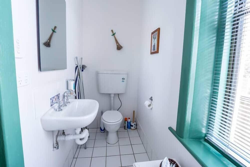 Photo of Bathroom in Upper Wakefield