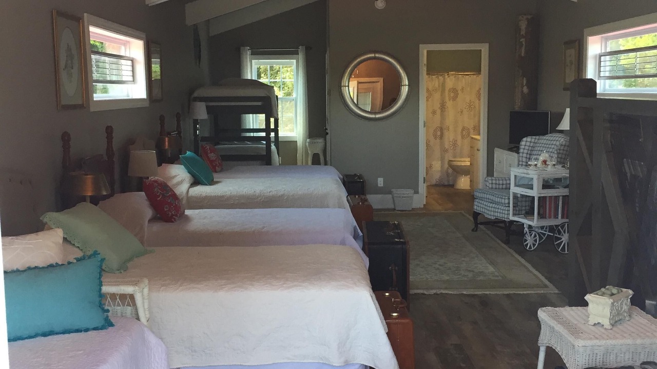 Photo of Livingroom in Eddyville