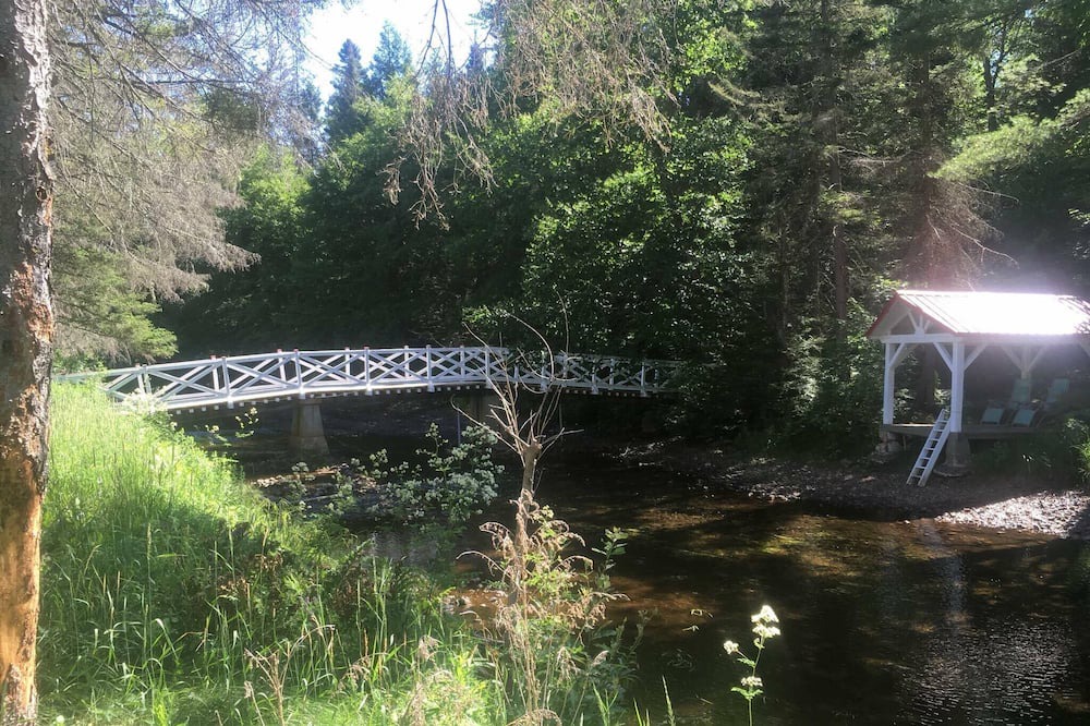 Photo of Outdoor in Saint-Elie-de-Caxton