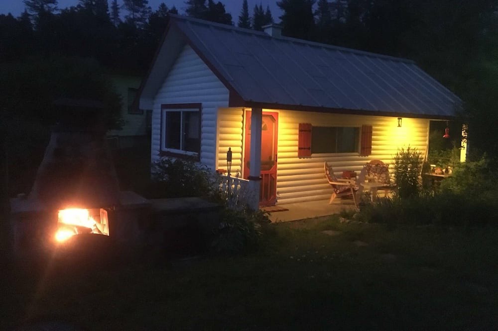 Photo of Outdoor in Saint-Elie-de-Caxton