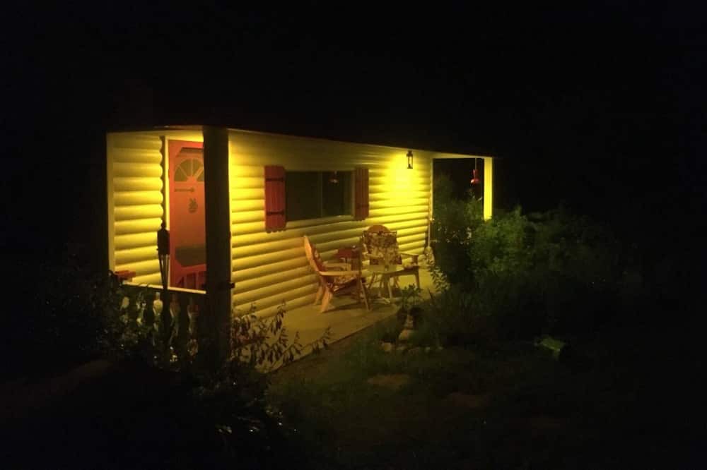 Photo of Outdoor in Saint-Elie-de-Caxton