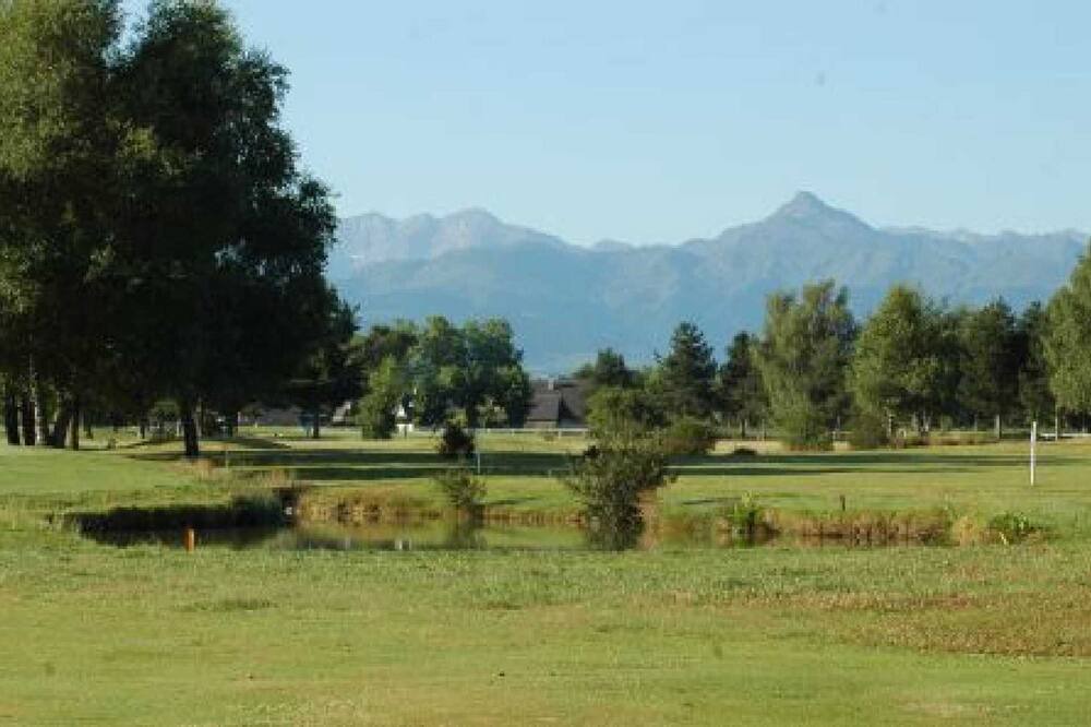 Photo of Outdoor in Soues