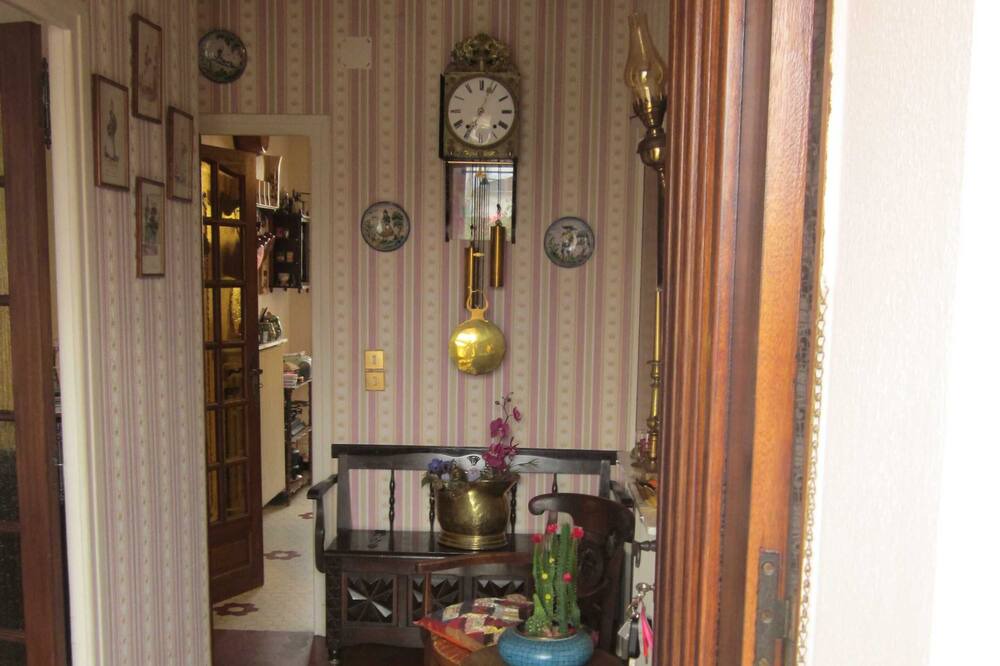 Photo of Others in Soues