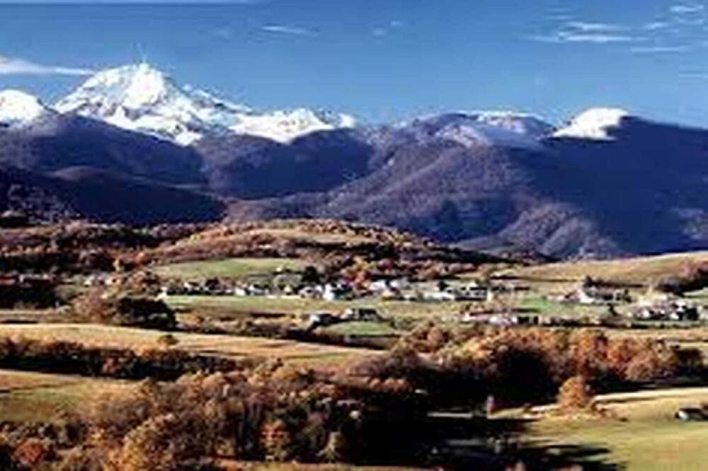 Photo of Outdoor in Soues