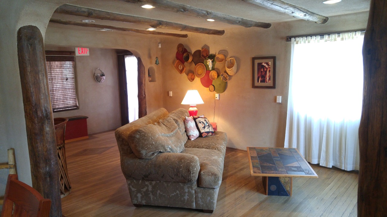 Photo of Livingroom in Alamogordo