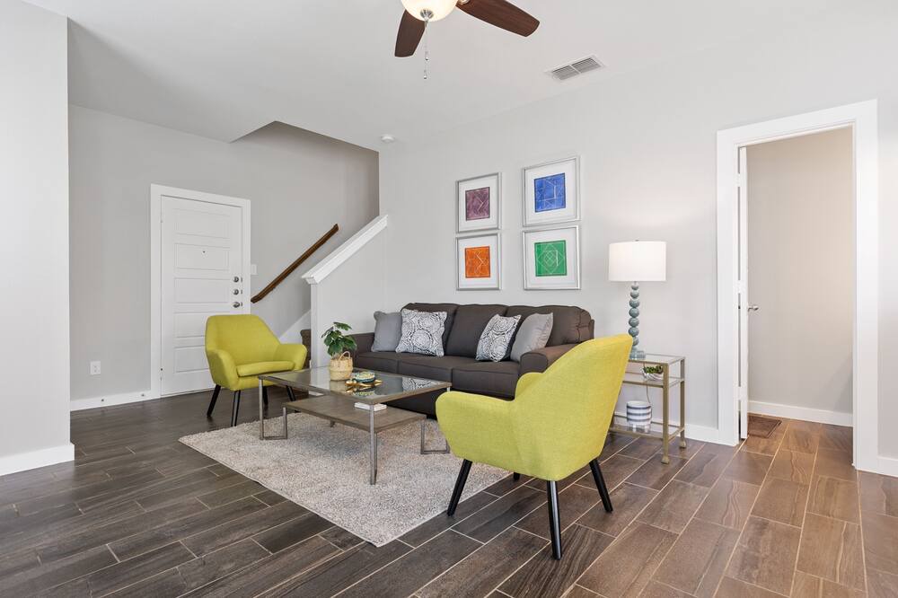 Photo of Livingroom in Midlothian