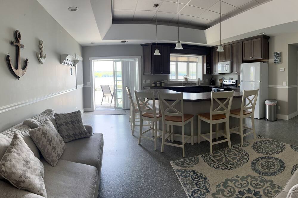 Photo of Livingroom in Geneseo