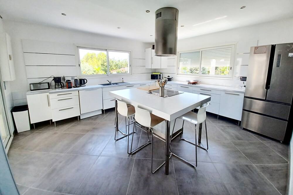 Photo of Kitchen in Saint-Jean-de-Cuculles