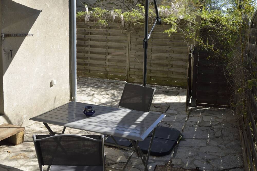 Photo of Patio Balcony in Assas