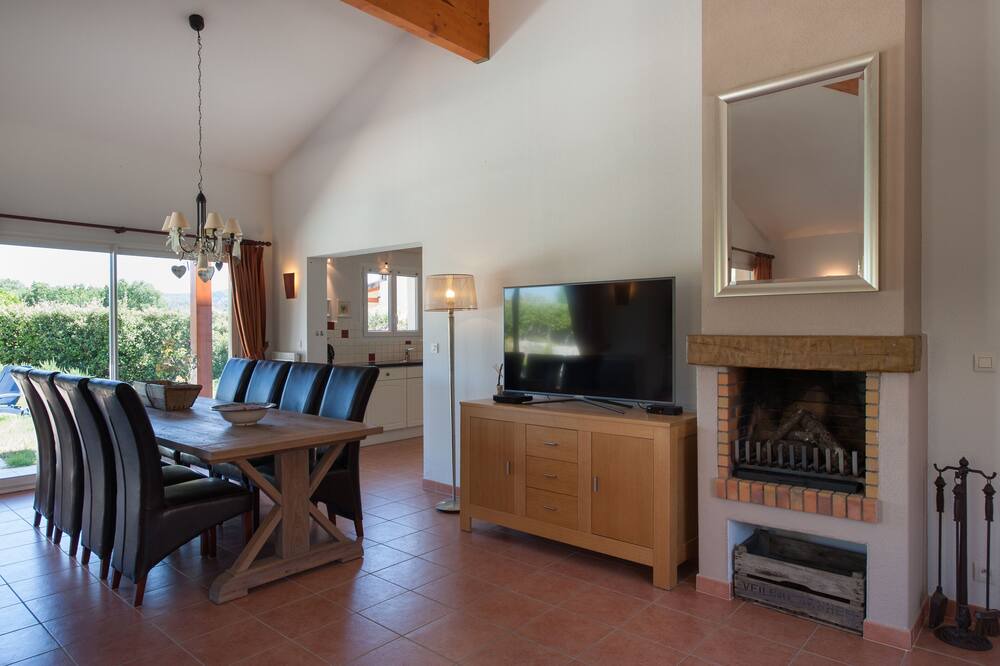 Photo of Livingroom in Vallon-Pont-d'Arc