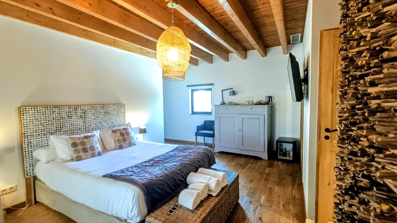 Photo of Bedroom in Sainte-Julie