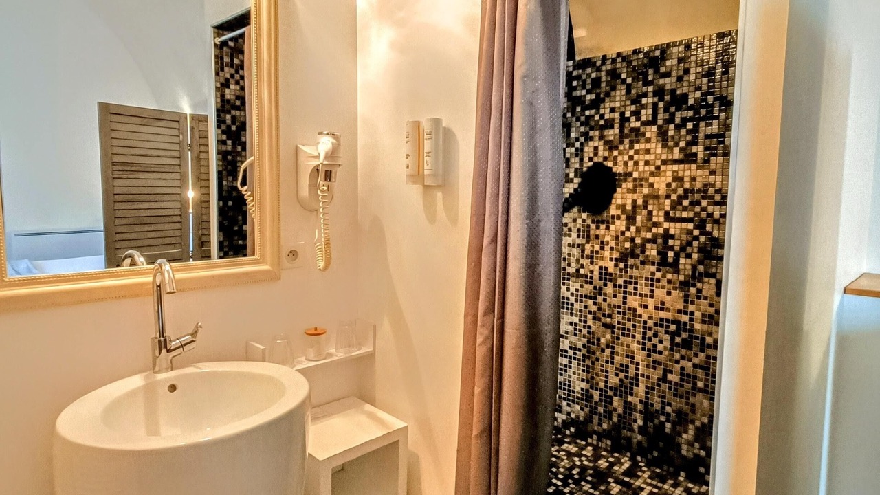 Photo of Bathroom in Sainte-Julie