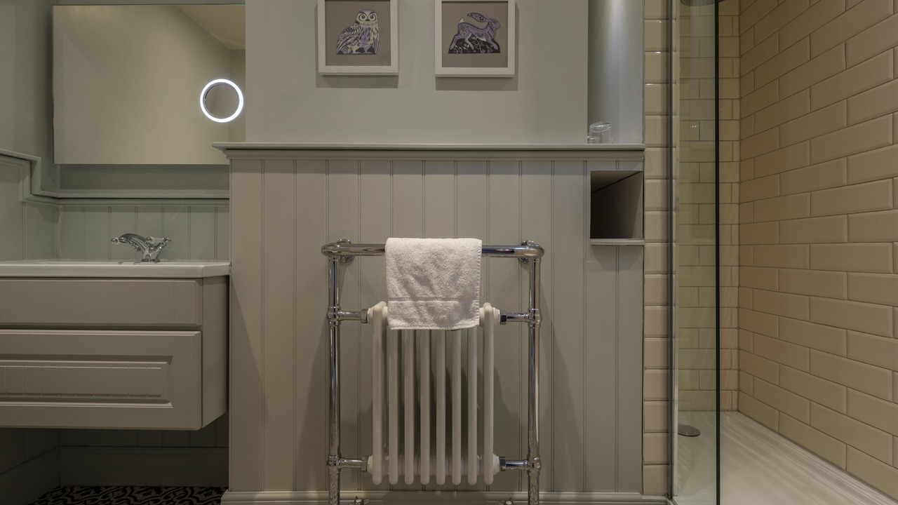 Photo of Bathroom in Walkerburn