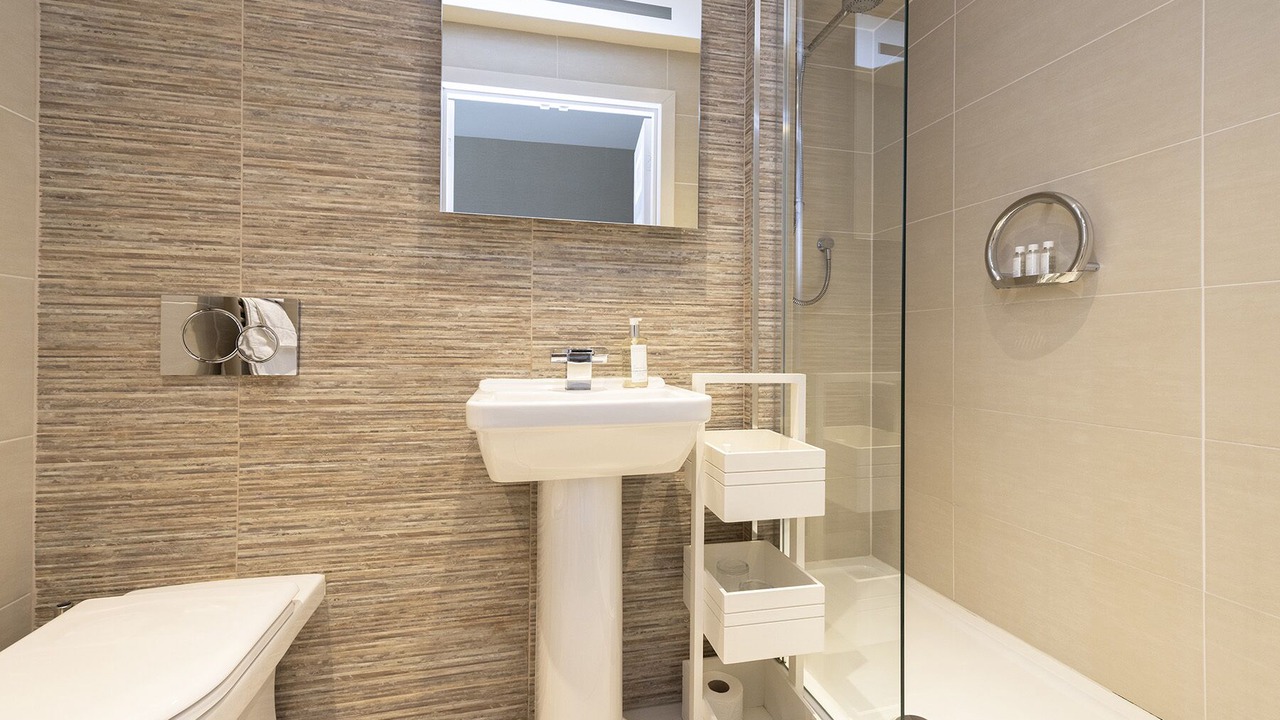 Photo of Bathroom in Walkerburn