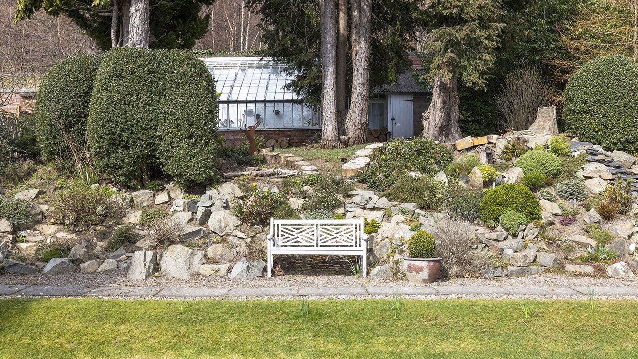 Photo of Outdoor in Walkerburn