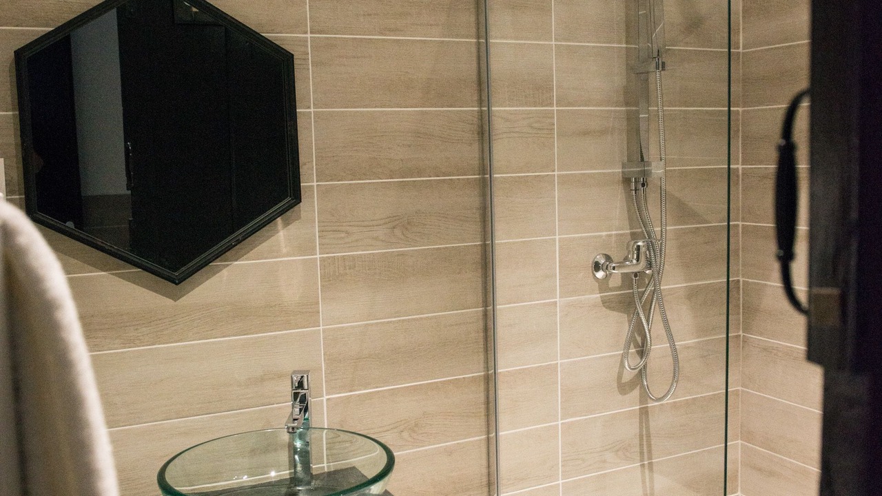 Photo of Bathroom in Aigues-Mortes Medieval City