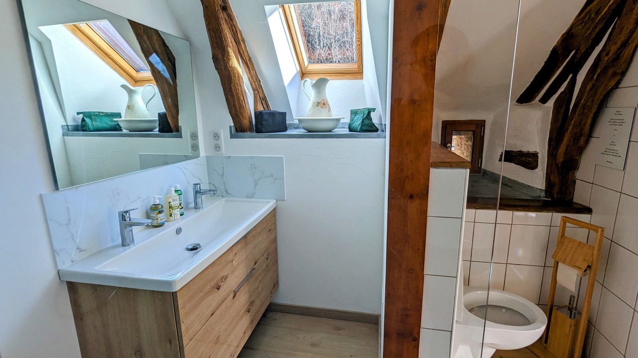 Photo of Bathroom in Saint-Chely-d'Aubrac