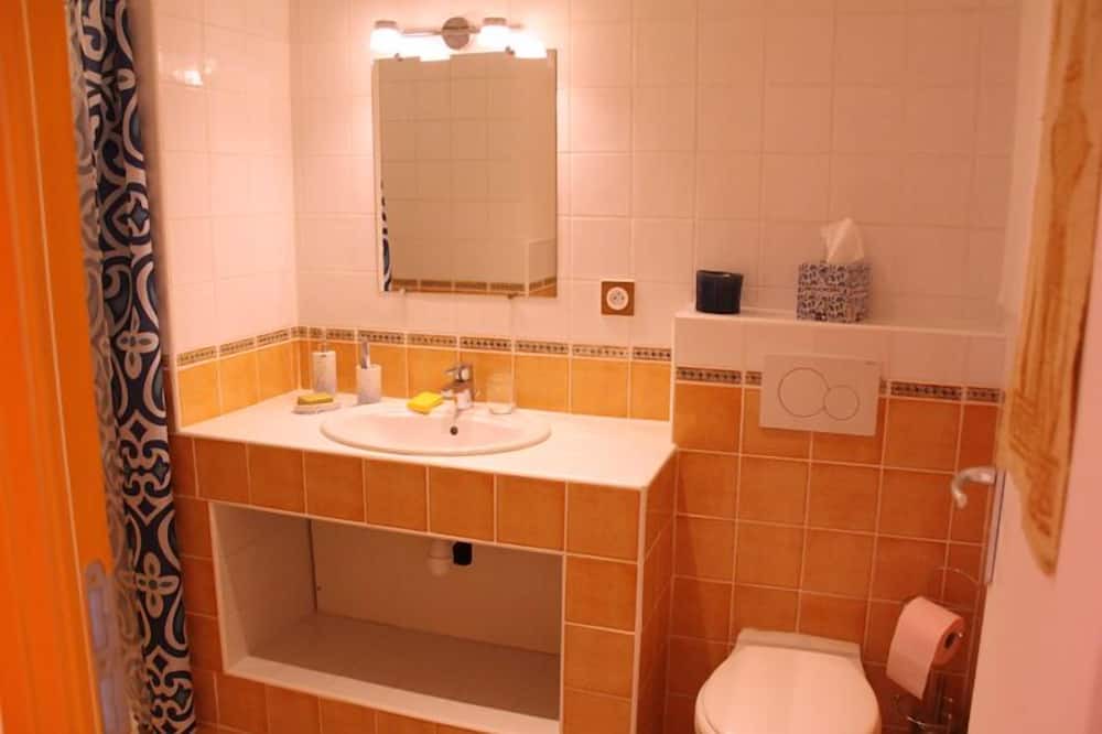 Photo of Bathroom in Beauchery-Saint-Martin