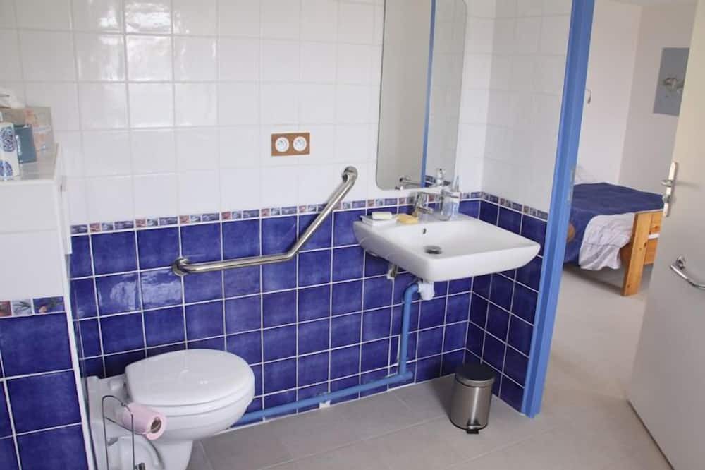 Photo of Bathroom in Beauchery-Saint-Martin