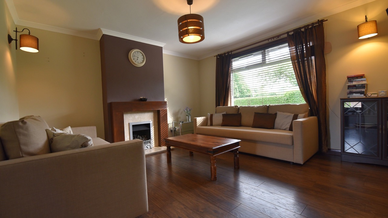 Photo of Livingroom in Gilmerton