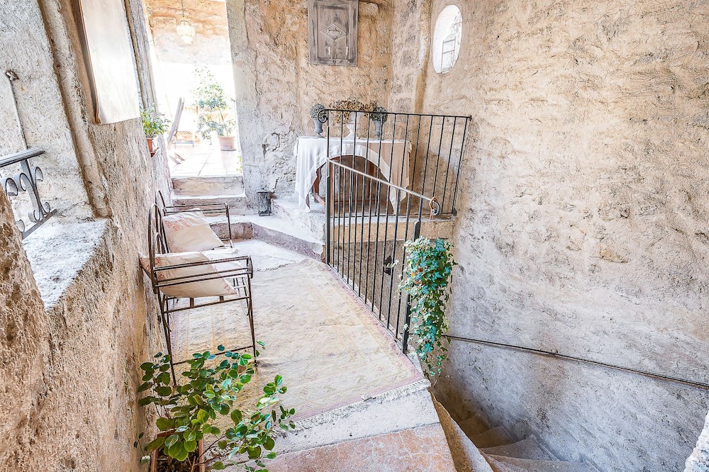 Photo of Others in Pezenas
