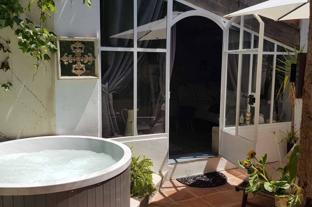 Photo of Bedroom in Pezenas