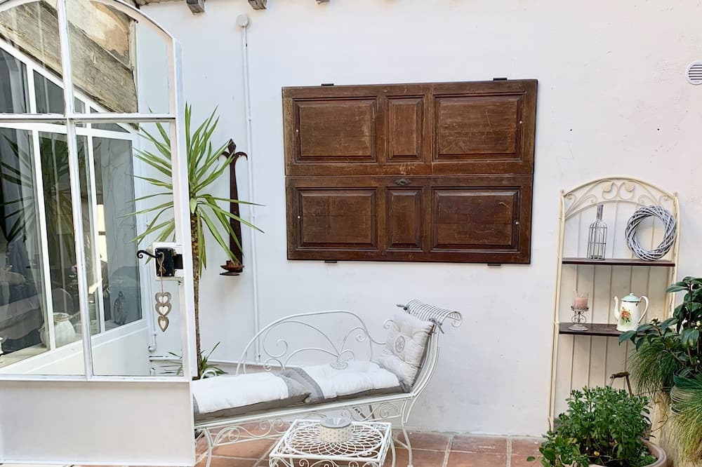 Photo of Patio Balcony in Pezenas