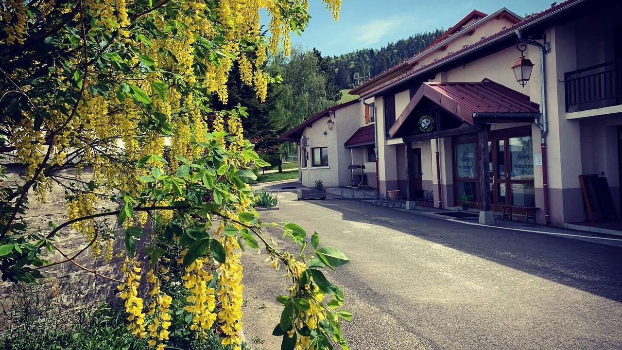 Photo of Outdoor in Giron
