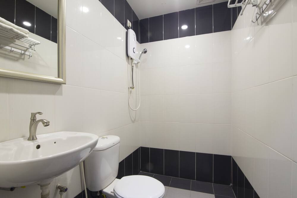 Photo of Bathroom in Taman Bercham Baru