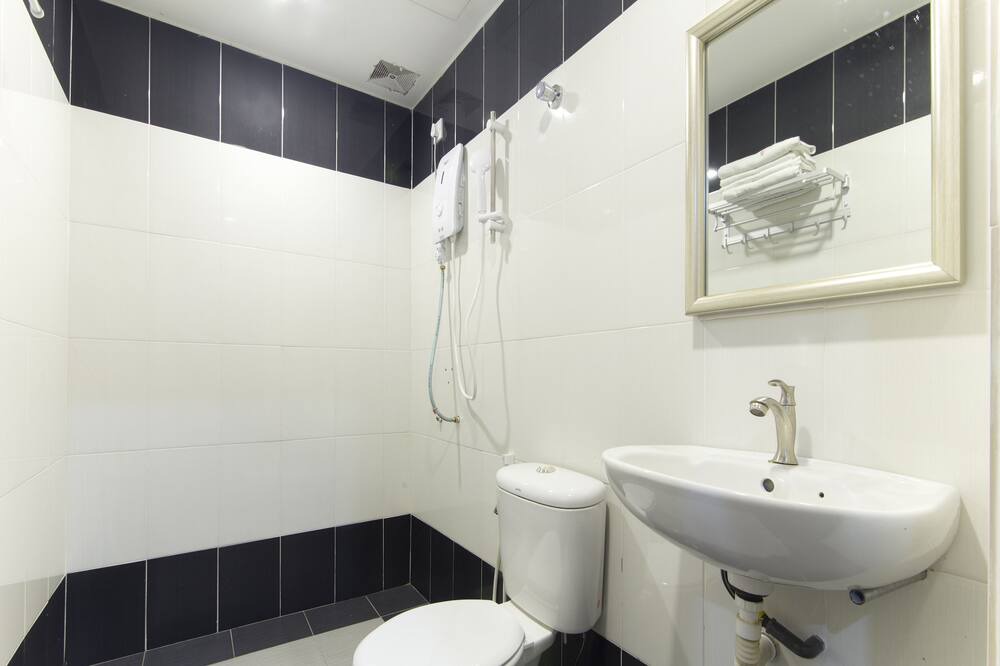 Photo of Bathroom in Taman Bercham Baru