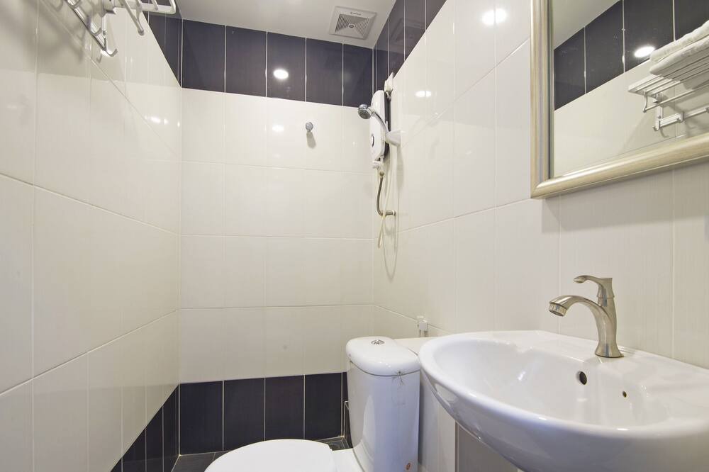 Photo of Bathroom in Taman Bercham Baru