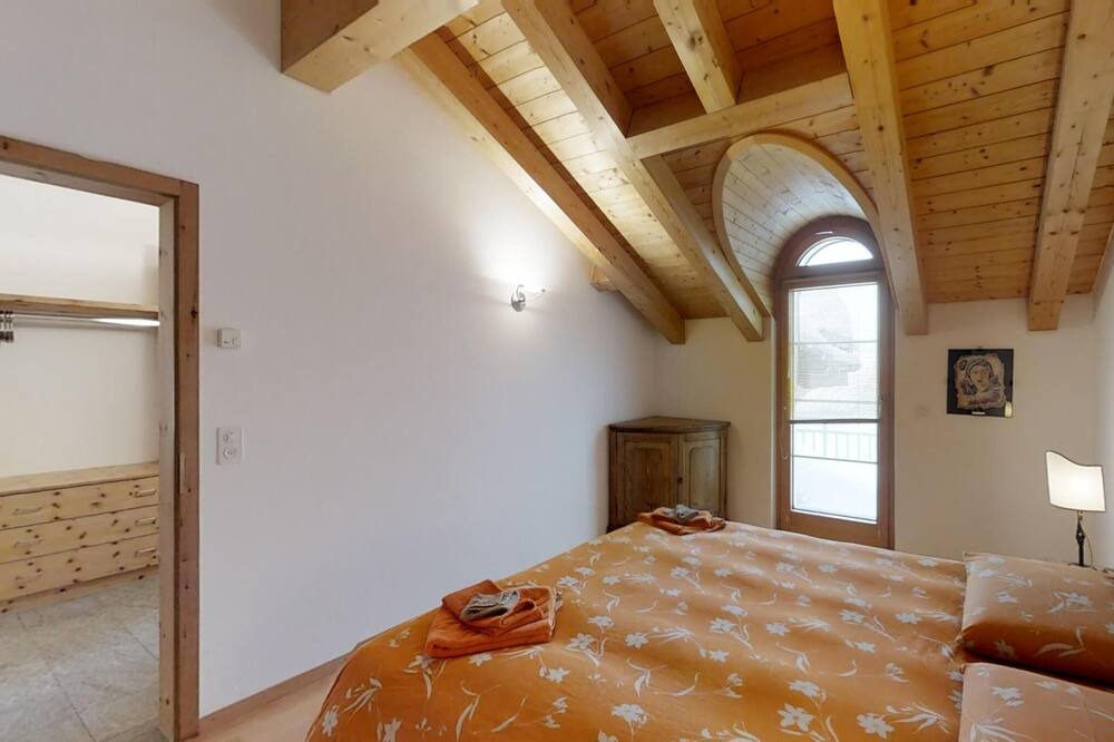 Photo of Bedroom in Silvaplana