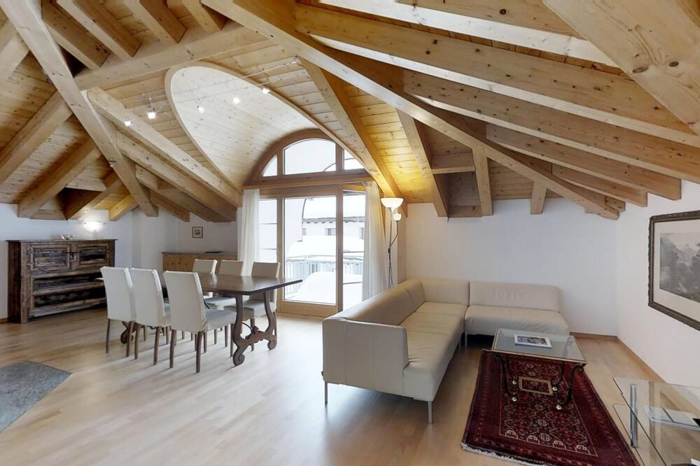 Photo of Livingroom in Silvaplana