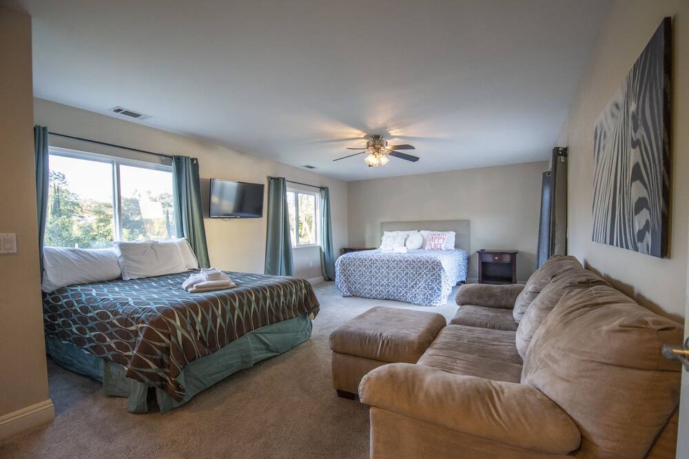 Photo of Bedroom in College West