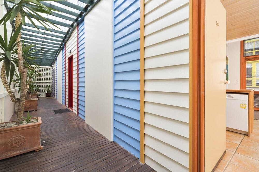 Photo of Others in Lorne