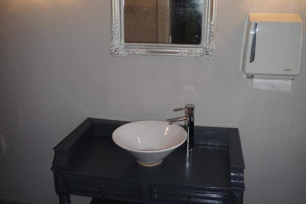 Photo of Bathroom in Hagondange