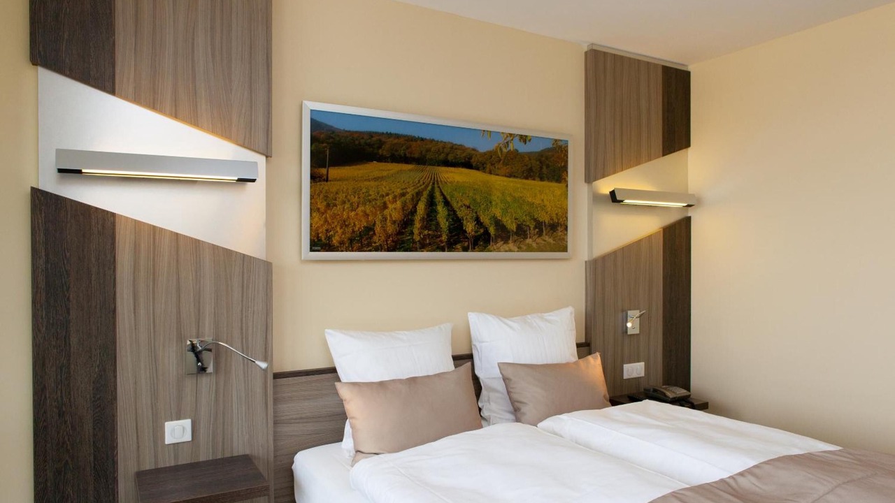 Photo of Others in Rott