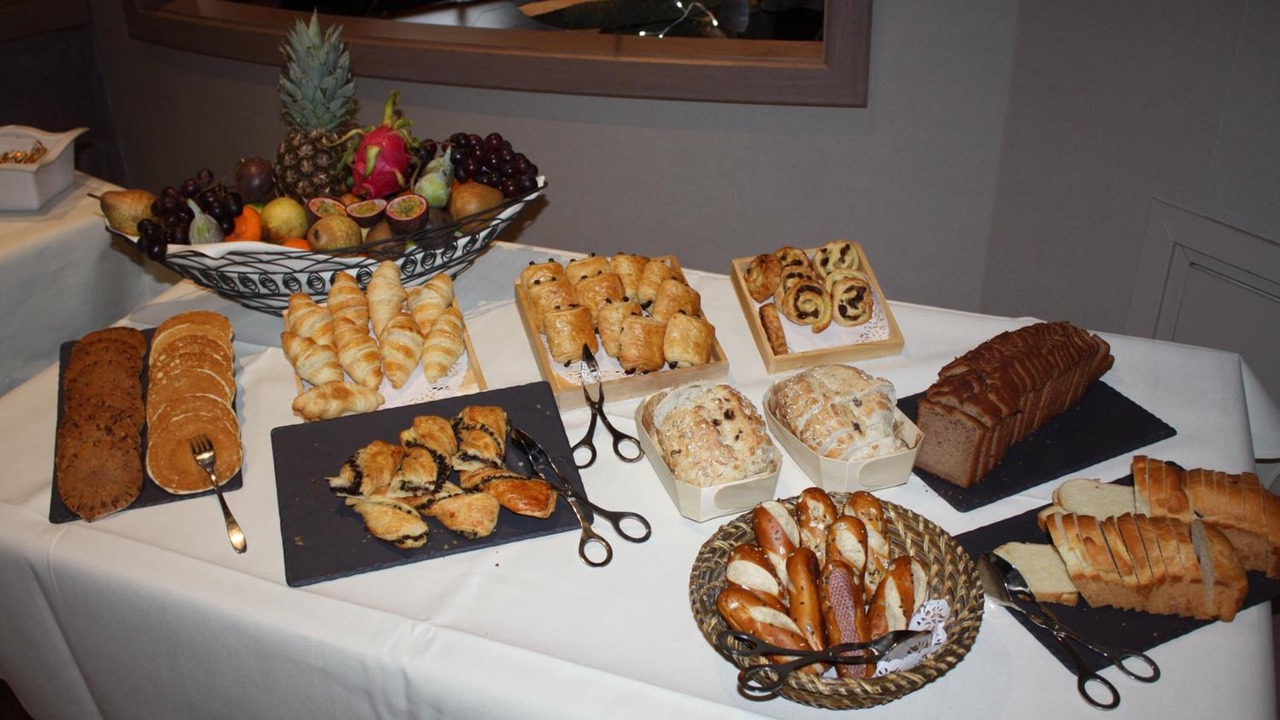 Photo of Others in Rott