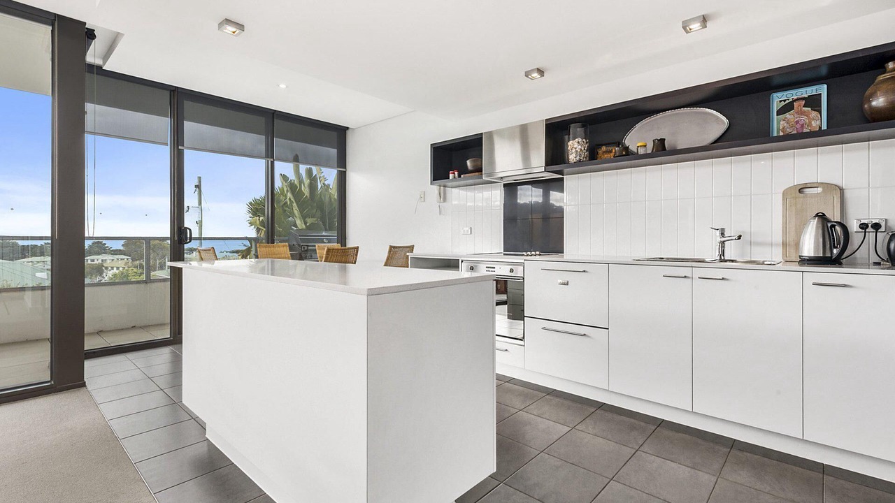 Photo of Others in Lorne